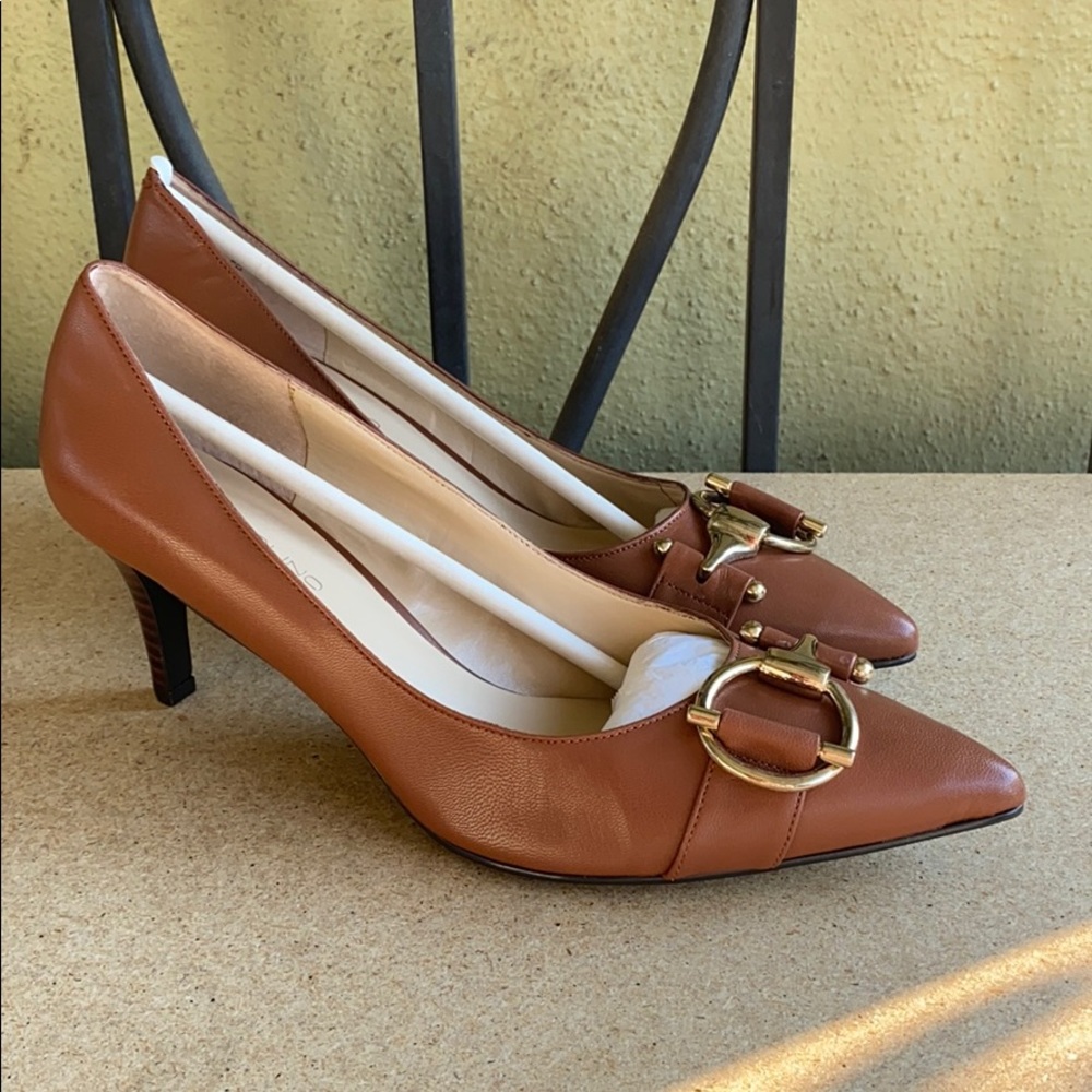 NEW Bandolino Pumps